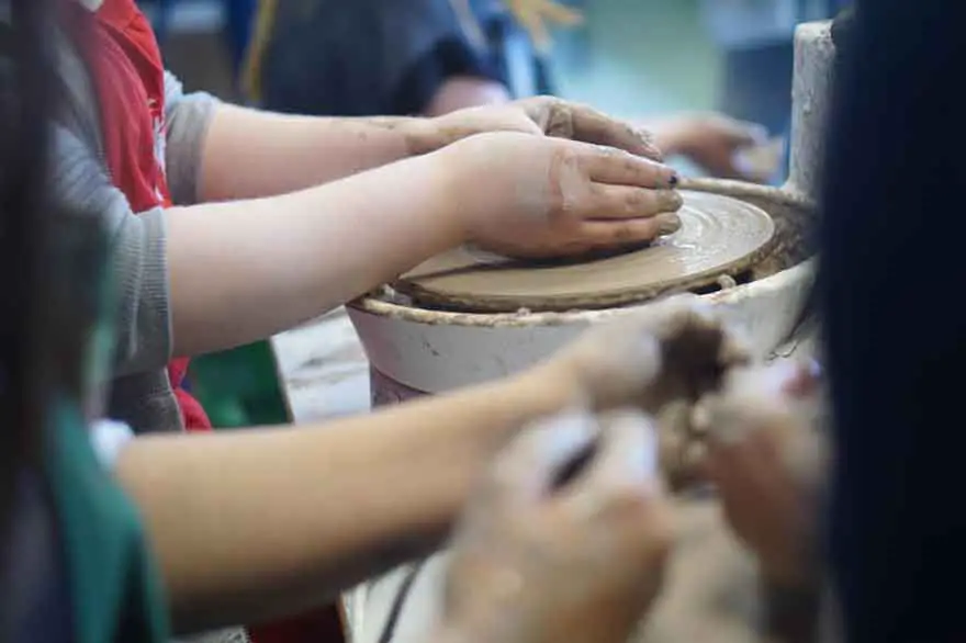 pottery classes gift for teenagers